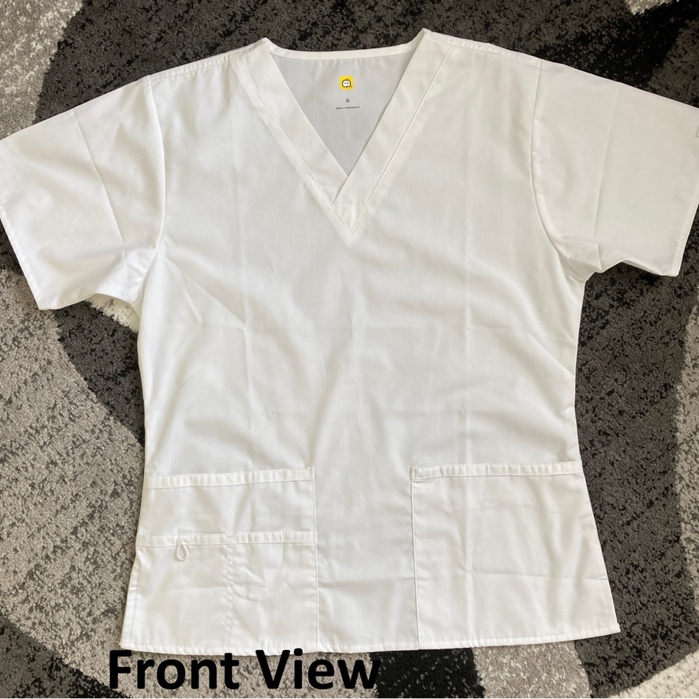 NWOT WonderWink Women Small/SP White Scrub Set